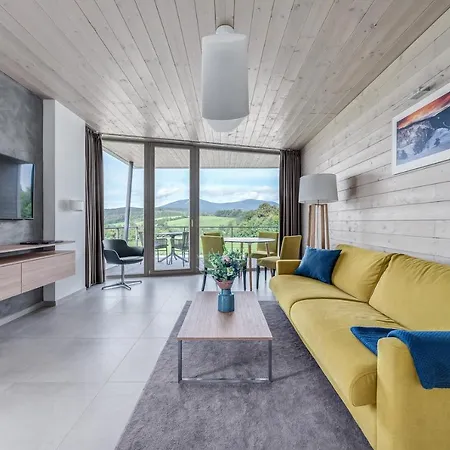 Apartmany Hradecek Mlade Buky Exterior photo