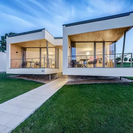 Apartmany Hradecek Mlade Buky Exterior photo