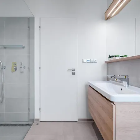 Apartmany Hradecek Mlade Buky Exterior photo
