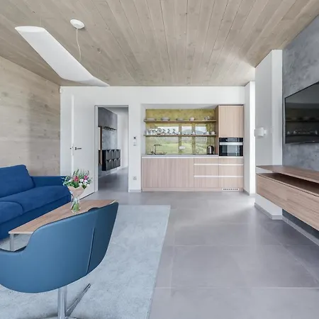 Apartmany Hradecek Mlade Buky Exterior photo